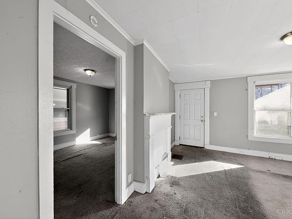 5th image of 4719 Section Ave