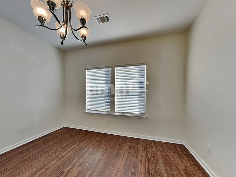 307 Camp Dr — Photo 9