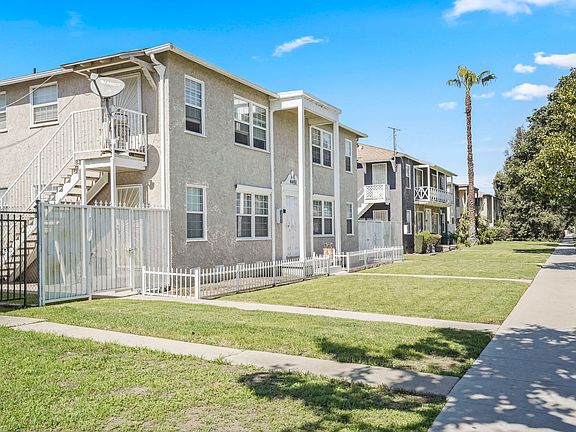 5th image of 4451 Atlantic Ave APT 4