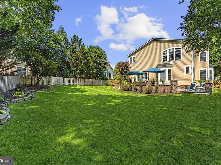 43550 Riverpoint Dr — Photo 38
