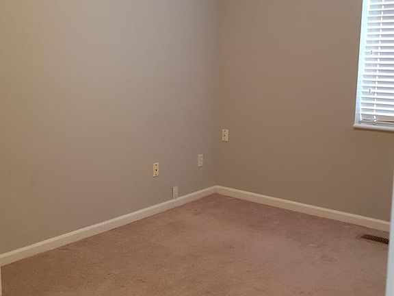 4th image of 2509 S 12th St #A