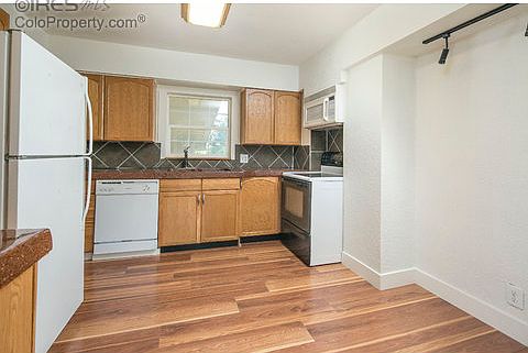 5th image of 2431 10th Ave