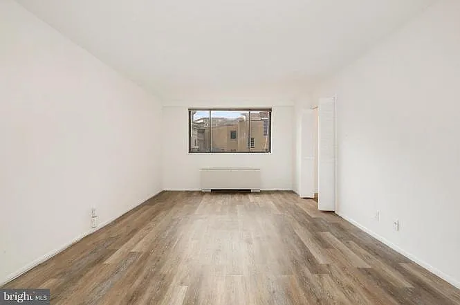 1420 N St NW APT 816 photo 1