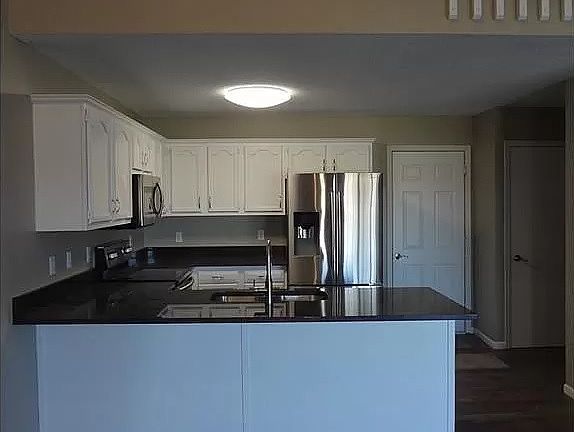 4th image of 2406 NW Heritage Ave