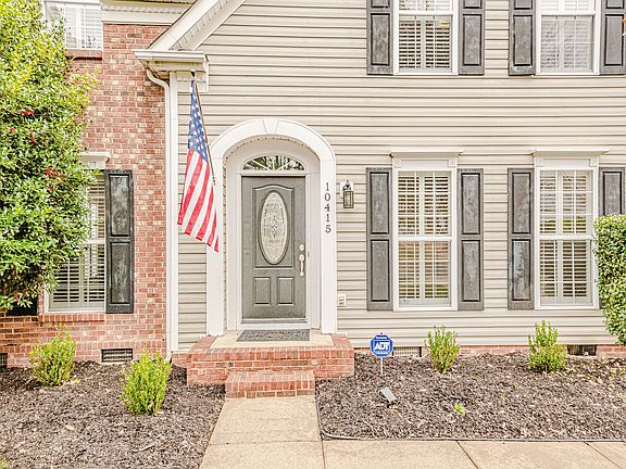 2nd image of 10415 Chelsea Bay Dr