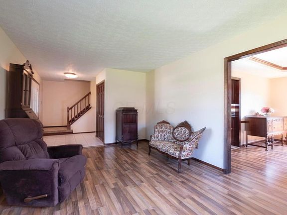 5th image of 1128 Dawn Dr