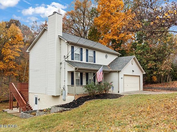 3rd image of 5607 Tennyson Dr