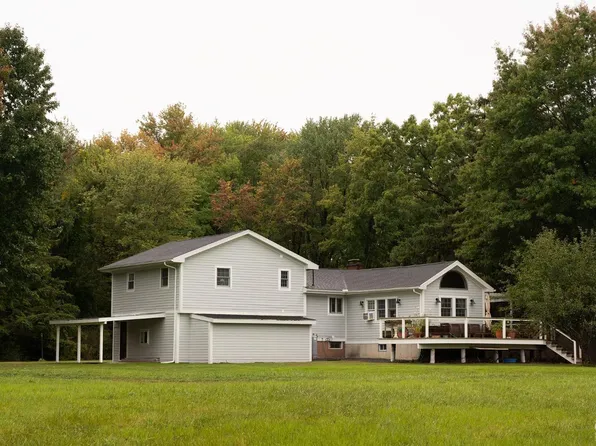571 White Birch Road, Livingston, NY