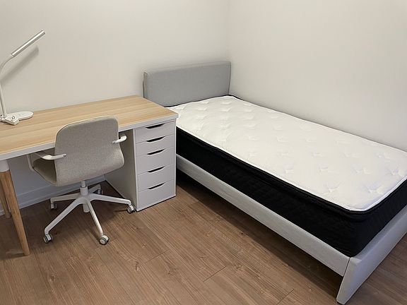 3rd image of 203 College St #2603
