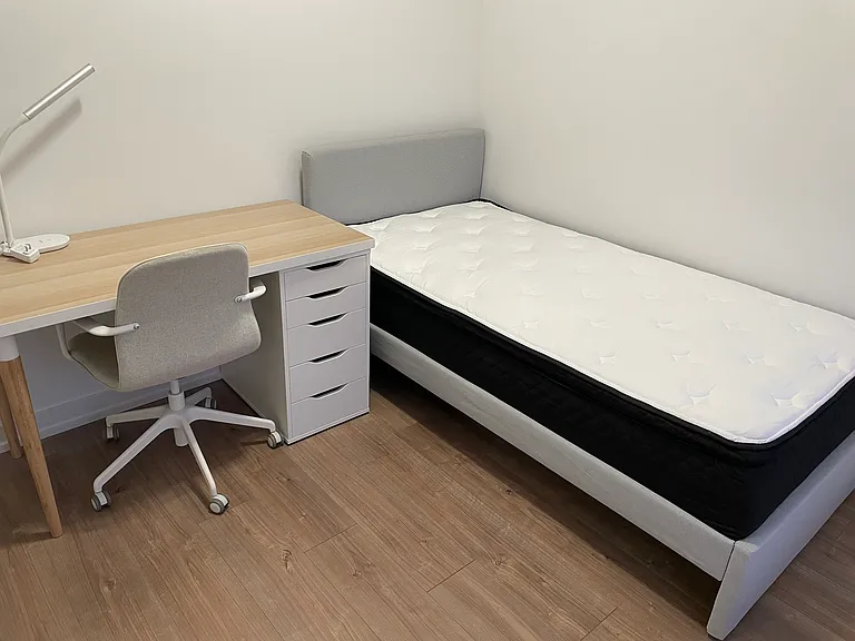 203 College St #2603 — Photo 3