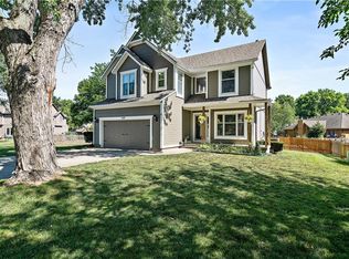 309 SW Cole Younger Dr, Lees Summit, MO 64082