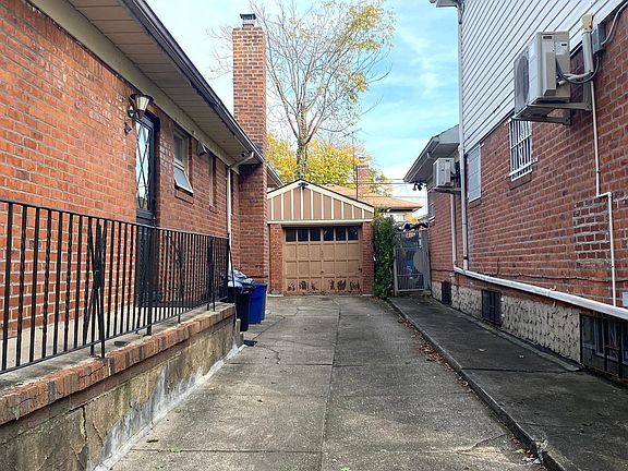 3rd image of 71-09 170th St