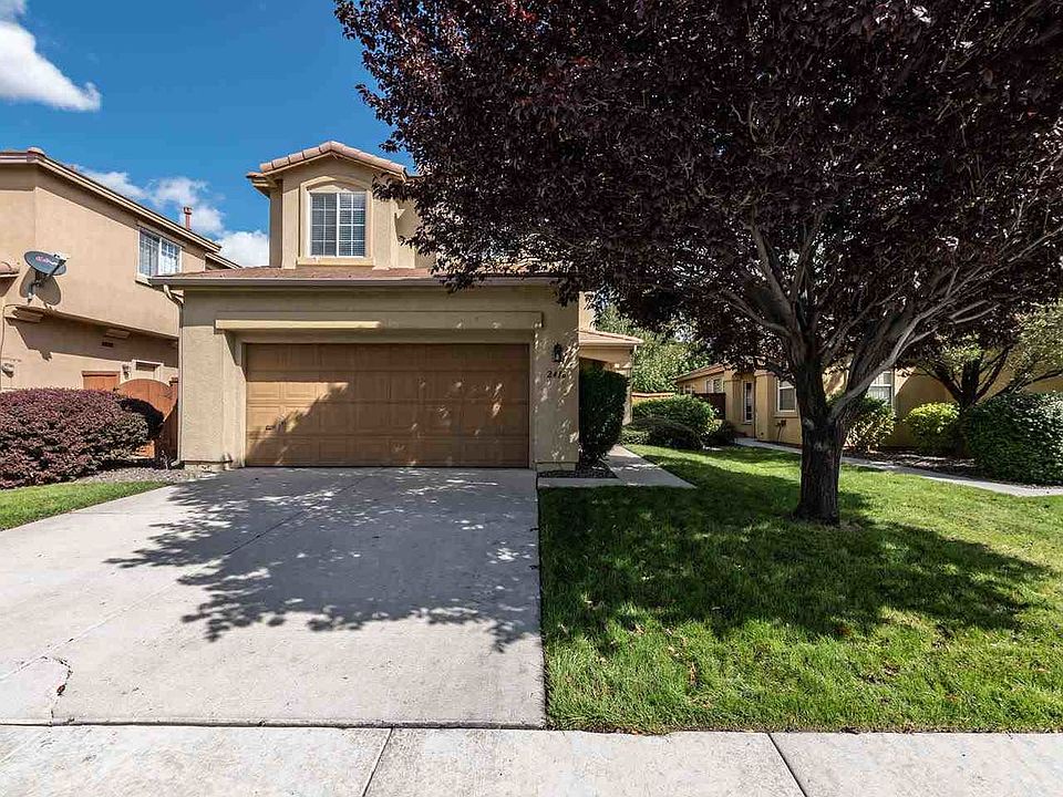1st image of 2416 Roman Dr