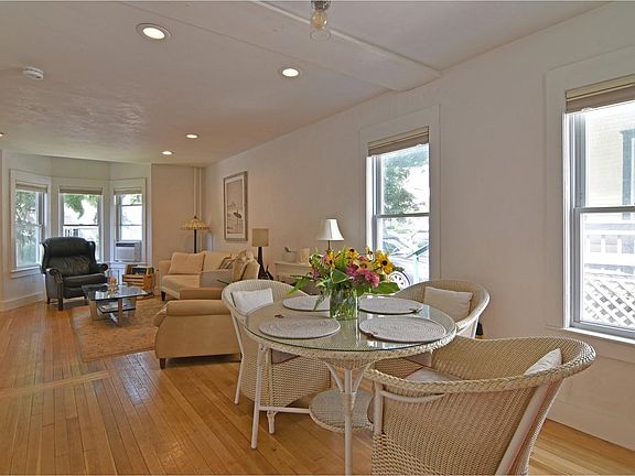 3rd image of 19 Spruce Street