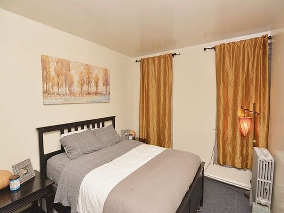 4th image of 6250 N Winthrop Ave APT B1
