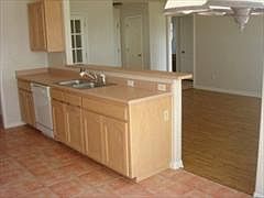 4th image of 2034 Bentwood Dr