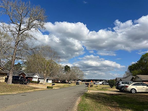 4th image of 112 Ragan Ln
