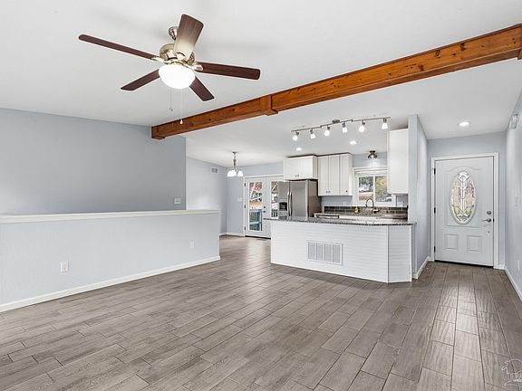 5th image of 6473 Lakeshore Dr