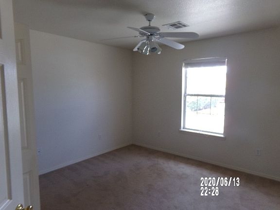 3rd image of 3610 Rosewood Ave