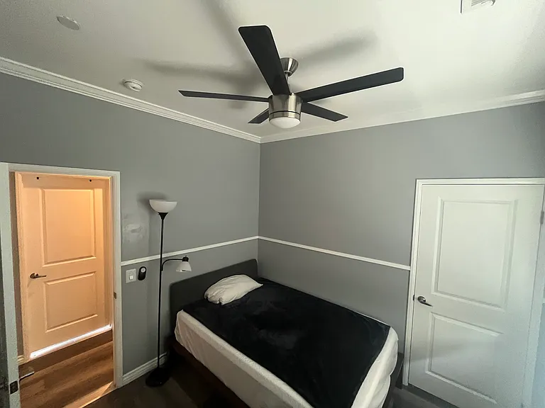1291 Donax Ave — Photo 4
