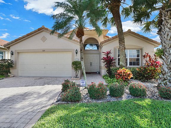 3rd image of 7125 Haviland Cir