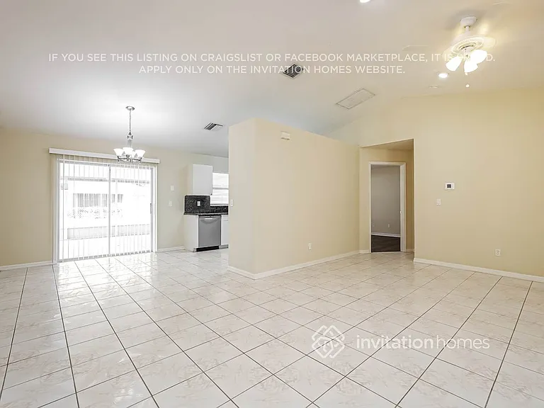 15562 Horseshoe Ln — Photo 4
