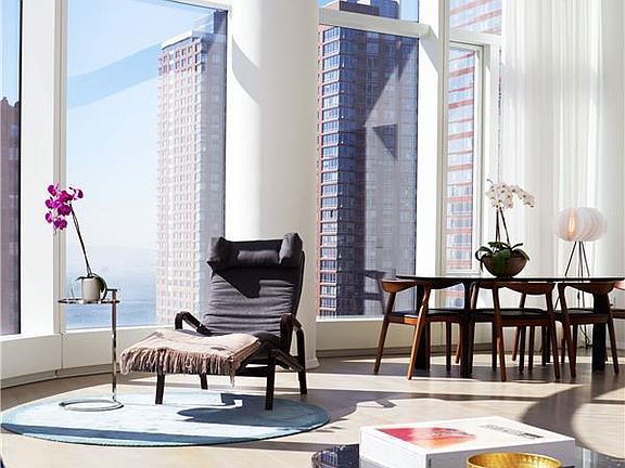 5th image of 50 West St #18C