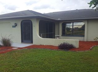1821 Bolado Pkwy, Cape Coral, FL 33990