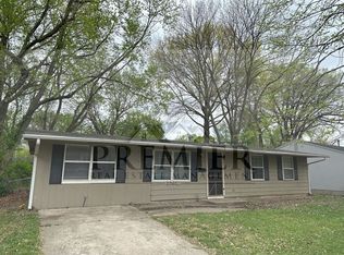 505 N Geronimo Dr, Independence, MO 64056