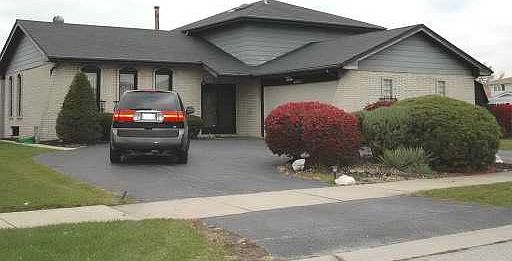 1st image of 16814 S Merrill Ave