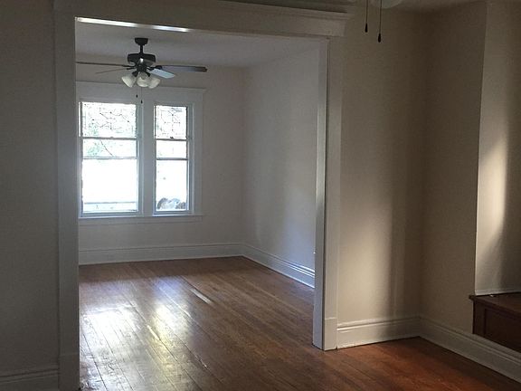 4th image of 689 Linwood Ave #1