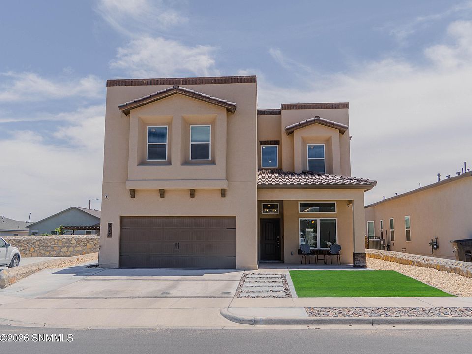 1st image of 673 La Entrada Cir