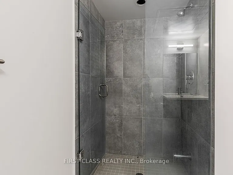 60 Shuter St #1710 — Photo 18