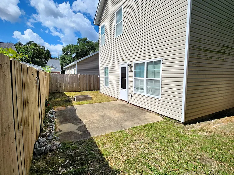 330 Large Oak Loop — Photo 22