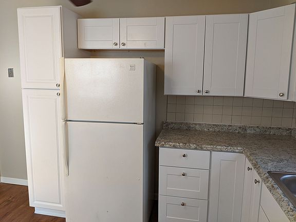 4th image of 5844-46 N 83rd St #5844