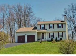 19 Lookout Hill Rd, Old Saybrook, CT 06475