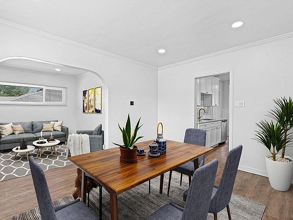4th image of 1477 E Roosevelt Ave #1