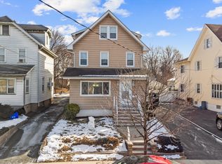 42 Livingston Ave #1, Lyndhurst, NJ 07071