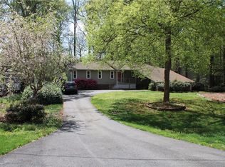 203 Brentwood Dr, Advance, NC 27006