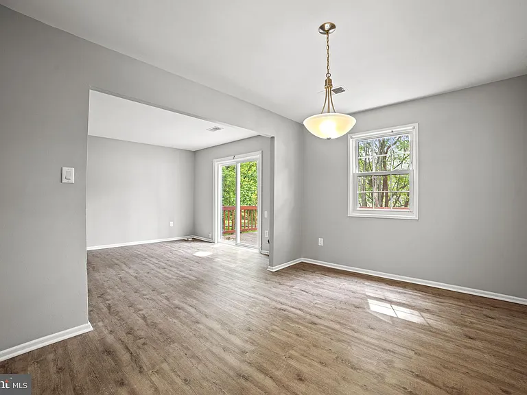 9328 Humphries Dr — Photo 5