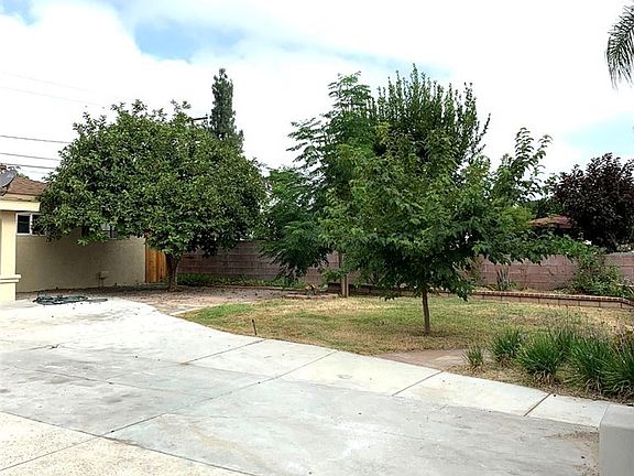 2nd image of 709 Virginia Ave