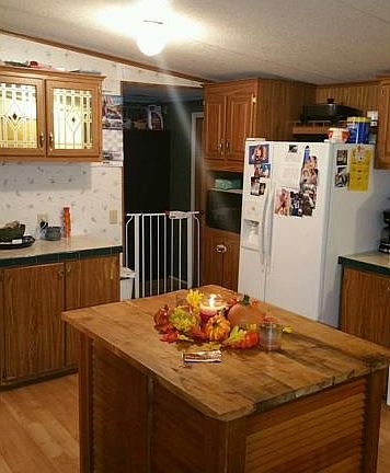3rd image of 3141 Linville Ct