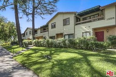 1st image of 1255 N Los Robles Ave APT 4