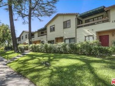 1255 N Los Robles Ave APT 4, Pasadena, CA, 91104