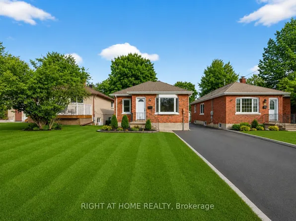 25 Thomson St, Barrie, ON L4N 1X4