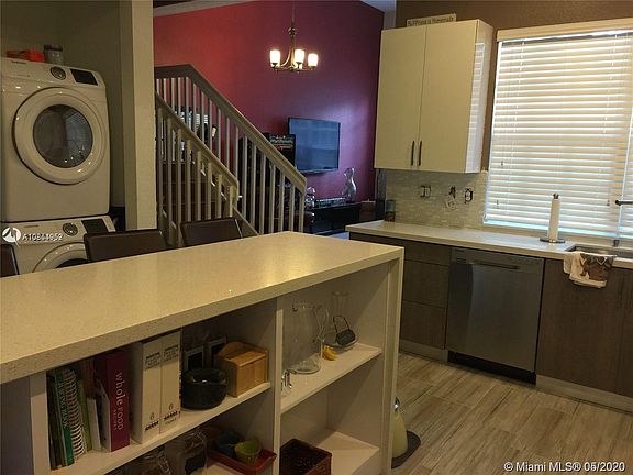 5th image of 622 SW 147th Ter #6111