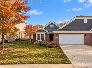 48762 Rockview Rd, Novi, MI 48374