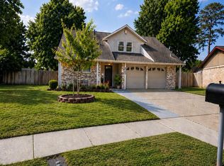 23907 Spring Mill Ln, Spring, TX 77373