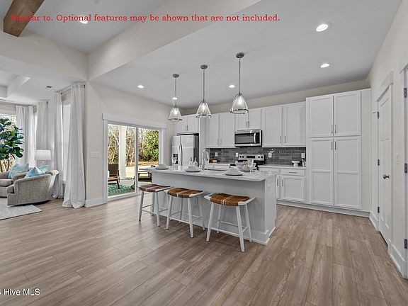 5th image of 106 Admirals View Drive