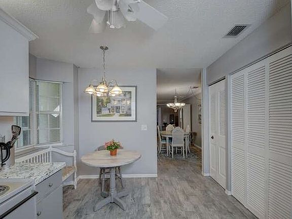 4th image of 424 Grove Isle Cir Unit 424